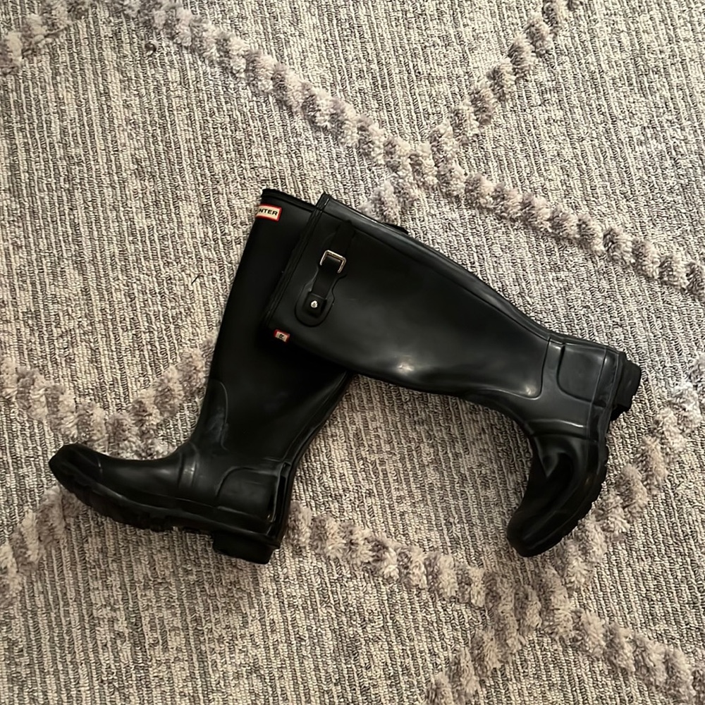 tall hunter boots